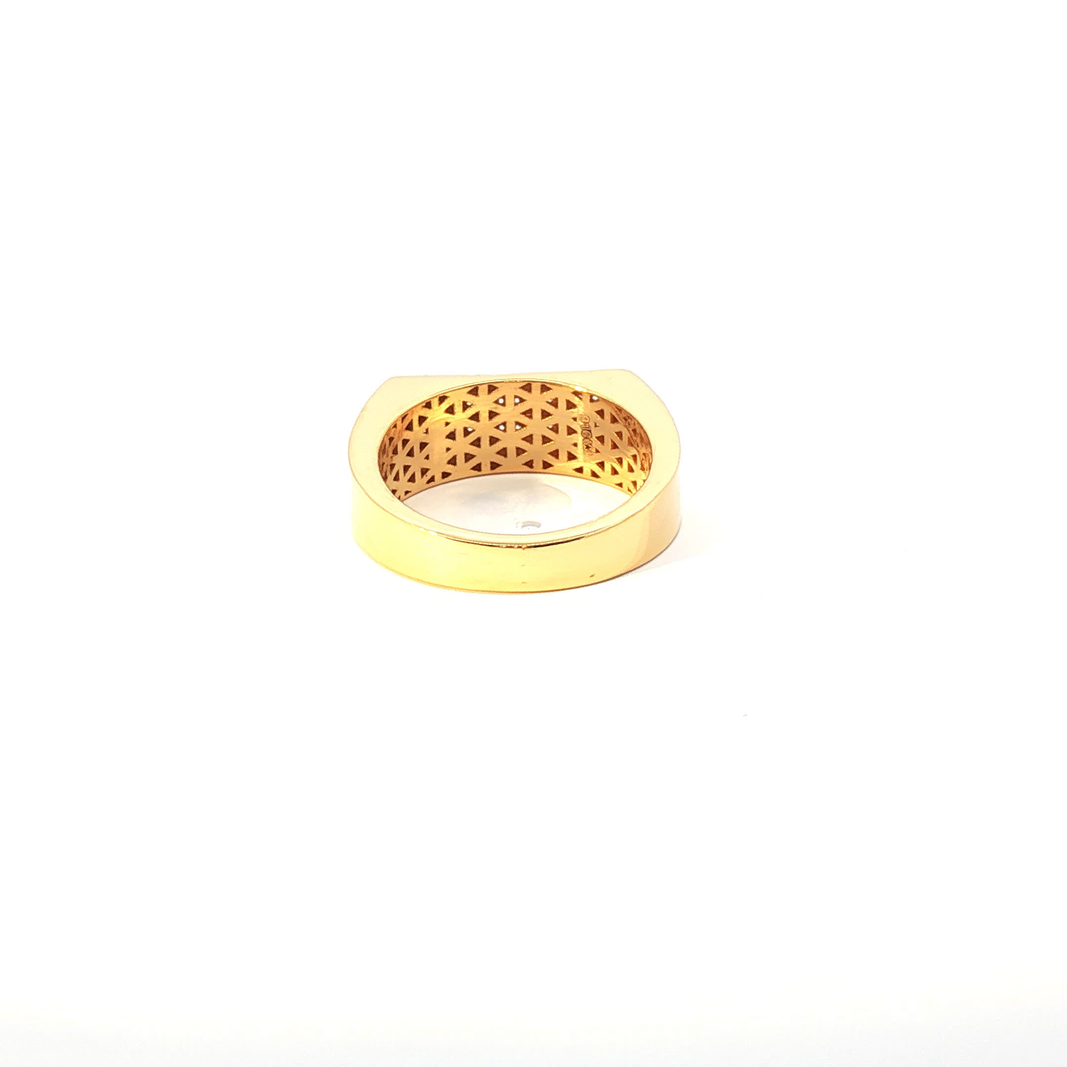 Yellow Gold Multistone Ring with Round Cut American Diamonds