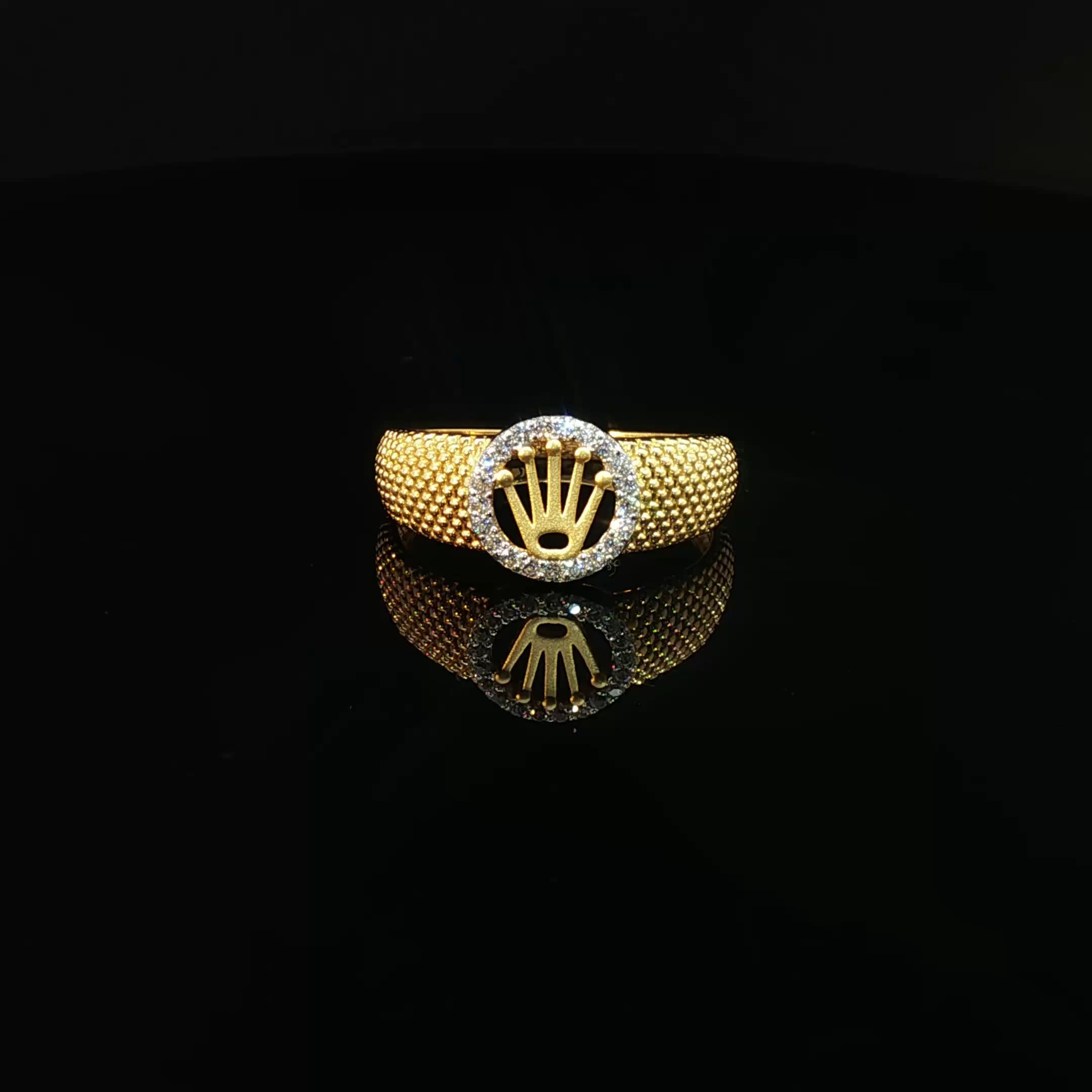 Sophisticated Style, Brilliantly Set in 22K Gold.