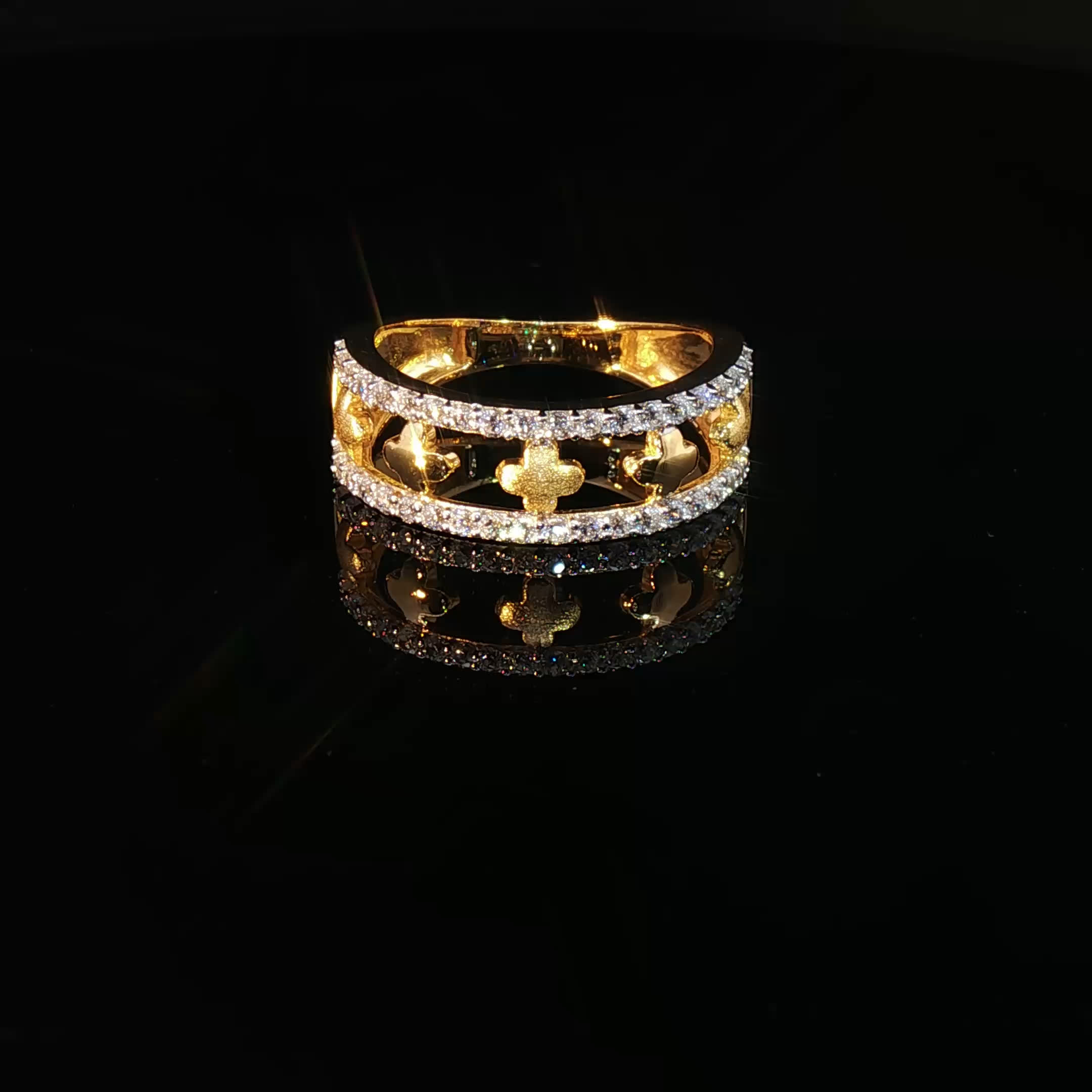 22K Yellow Gold Band Ring with Round Cut CZ
