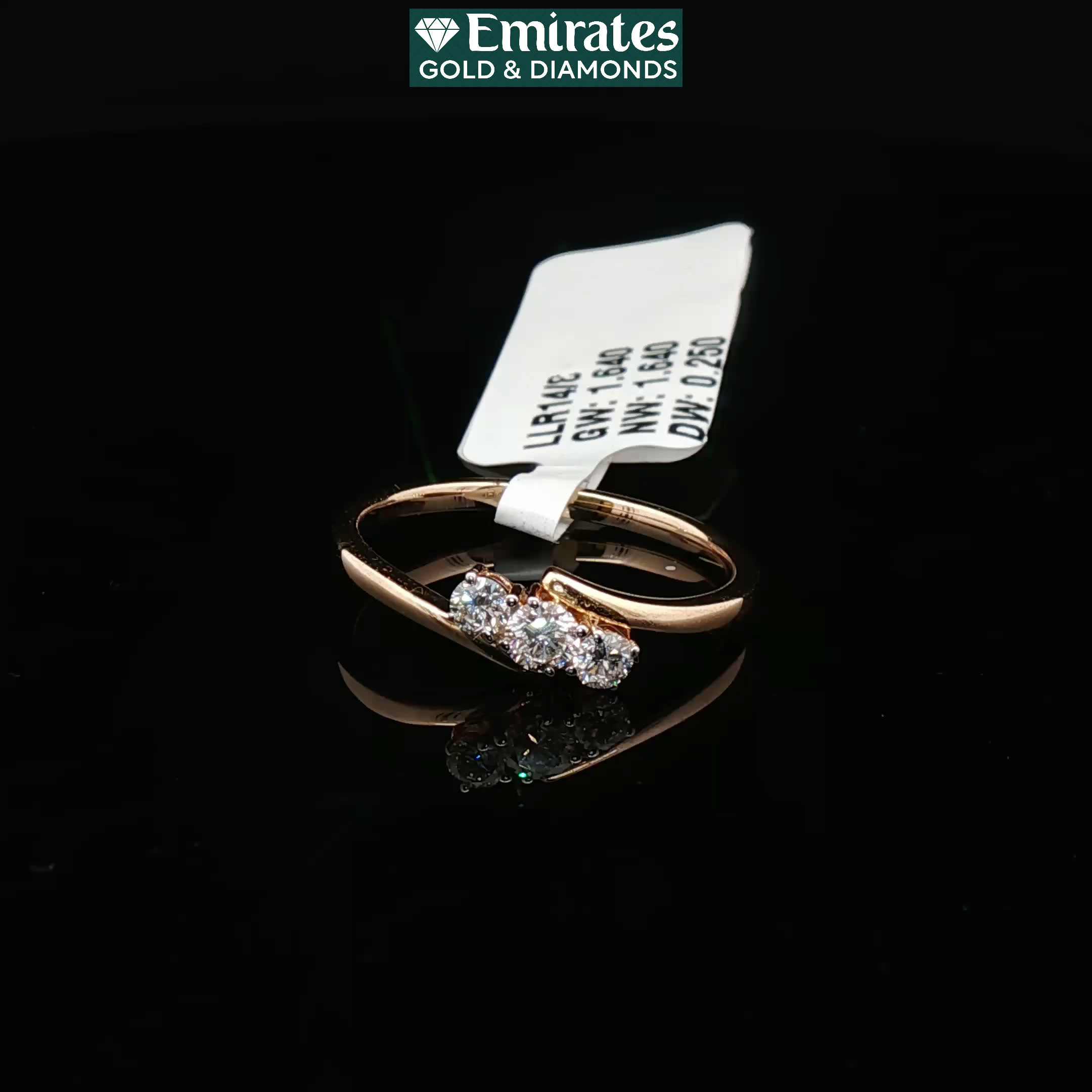 Elegant Round Brilliant Diamond Multi-Stone Ring in Polished Yellow Gold