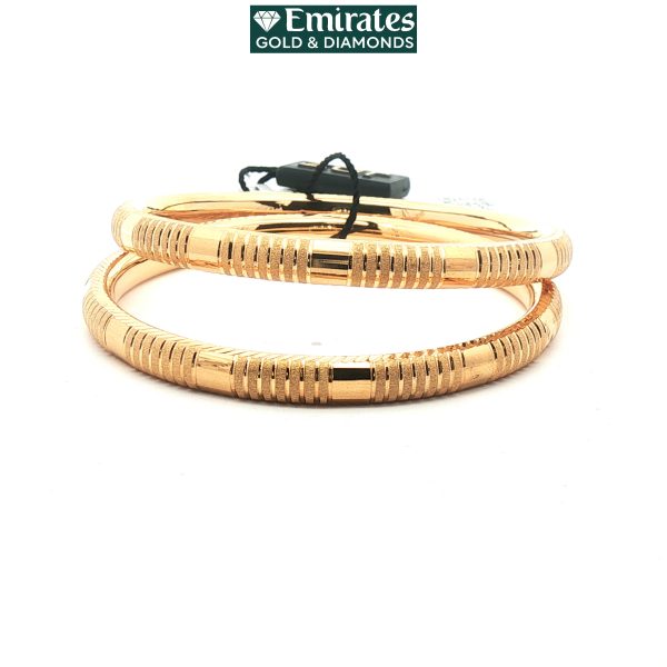 Textured Two-Piece Yellow Gold Bangle Set with Polished Ribbed Detailing